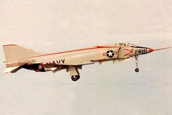 YF4H-1 Savaş Uçağı